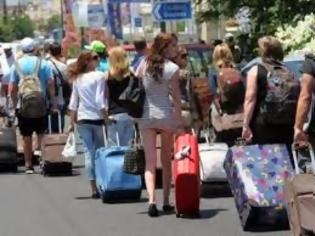 Φωτογραφία για 20.000 Ρώσοι Τουρίστες έχουν ξεμείνει στην Ελλάδα και δεν μπορούν να φύγουν...