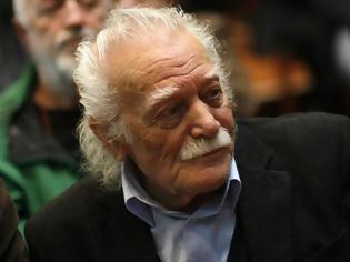 Φωτογραφία για ΕΠΙΣΤΟΛΗ ΓΛΕΖΟΥ ΣΕ ΠΟΥΤΙΝ ΓΙΑ ΤΗΝ ΑΡΣΗ ΤΟΥ ΕΜΠΑΡΓΚΟ ΣΤΑ ΕΛΛΗΝΙΚΑ ΠΡΟΪΟΝΤΑ