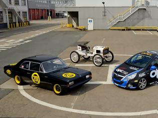 Φωτογραφία για Ειδική έκθεση αγωνιστικών αυτοκινήτων Corsa -  Oldtimer Grand Prix με μοντέλα Opel