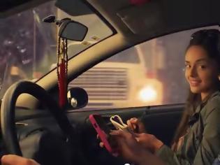 Φωτογραφία για Η καμπάνια που σοκάρει: Ιδού τι συμβαίνει όταν στέλνετε μηνύματα με το κινητό, ενώ οδηγείτε... [video]