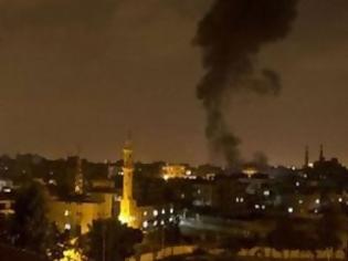 Φωτογραφία για Αεροπορικές επιδρομές στη Γάζα, εν μέσω της νέας εκεχειρίας