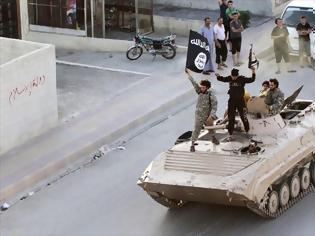 Φωτογραφία για Το Ισλαμικό Κράτος αποκεφάλισε Αμερικανό δημοσιογράφο