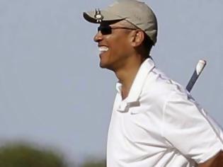 Φωτογραφία για Οργή στους Αμερικανούς, o Ομπάμα πήγε για γκόλφ, μετά την ομιλία του, για τον αποκεφαλισμό του Τζέιμς Φόλεϊ