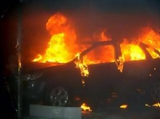 Φωτογραφία για Πάτρα: Ταυτοποιήθηκαν τα στοιχεία του αυτόχειρα που κάηκε μέσα στο αυτοκίνητό του...