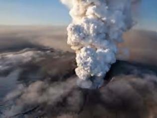 Φωτογραφία για Ξύπνησε και βρυχάται απειλητικά το ηφαίστειο Μπαρντανμπούγκα στην Ισλανδία