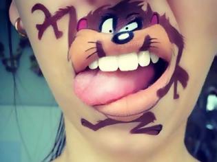 Φωτογραφία για Makeup artist μετατρέπει τα χείλη της σε διασκεδαστικά καρτούν...[photos]