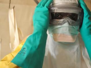 Φωτογραφία για Εμπολα: Τουλάχιστον 120 εργαζόμενοι στην Υγεία έχουν πεθάνει από τον ιό