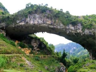 Φωτογραφία για Αυτές είναι οι πιο εντυπωσιακές φυσικές γέφυρες που υπάρχουν στον κόσμο [photos]