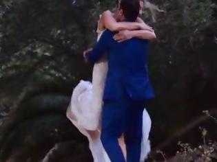Φωτογραφία για Ο λαμπερός γάμος στην Κεφαλλονιά που αναστάτωσε το νησί... [video]