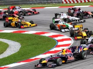 Φωτογραφία για Αυτό είναι το τρόπαιο που θα παραλάβει ο νικητής του Grand Prix 2013 της Formula 1 στη Σιγκαπούρη [photo]