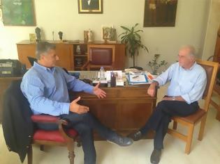 Φωτογραφία για Συνάντηση του επικεφαλής τους Κινήματος Ανατροπής στην Αυτοδιοίκηση Γ. Πατούλη με το Δήμαρχο Ηρακλείου Κρήτης Β. Λαμπρινό