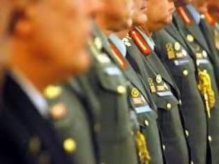 Φωτογραφία για Κυβέρνηση προς στρατιωτικούς: Δεν θα πάρετε τίποτα χωρίς τη γνώμη της Τρόικα