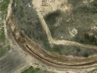 Φωτογραφία για Ολα όσα αποκαλύπτει η σεισμική τομογραφία του τάφου της Αμφίπολης -Τι είδαν οι επιστήμονες στο εσωτερικό του