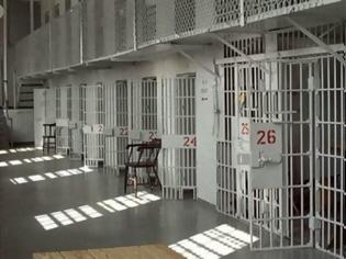 Φωτογραφία για Από το κελί των φυλακών στα Πανεπιστημιακά αμφιθέατρα...