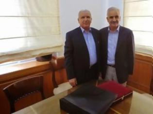 Φωτογραφία για Επίσκεψη του Λίβυου πρέσβη Αχμέντ Γιακόμπ Τζιλάλ στη Περιφέρεια Κρήτης