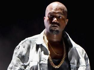 Φωτογραφία για ΑΙΣΧΟΣ: Ο Kanye West ζητά από θεατή σε αναπηρικό καροτσάκι να σηκωθεί όρθιος [video]