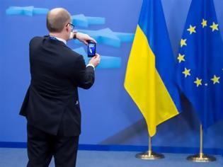Φωτογραφία για Ταυτόχρονη επικύρωση της συμφωνίας σύνδεσης Ουκρανίας-ΕΕ