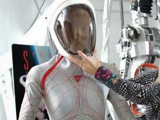 Φωτογραφία για ΑΠΙΣΤΕΥΤΟ: Οι Εφαρμοστές στολές για αστροναύτες είναι γεγονός!