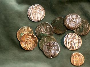 Φωτογραφία για Η Ιταλία επιστρέφει στην Ελλάδα ογδόντα ελληνικά νομίσματα της αρχαίας Μακεδονίας
