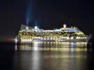 Φωτογραφία για Πάτρα: Υπερθέαμα τα πλοία απόψε στο λιμάνι για την Παγκόσμια Ναυτική Ημέρα