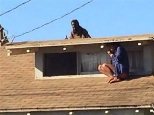 Φωτογραφία για Κρύφτηκε στη στέγη του σπιτιού της για να γλιτώσει από τον διαρρήκτη [photos]