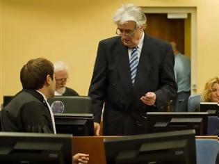 Φωτογραφία για Διεθνές Δικαστήριο: Ο εισαγγελέας ζητά ισόβια για τον Κάρατζιτς