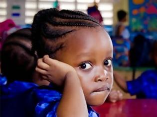 Φωτογραφία για Αφρική: Το δράμα χιλιάδων παιδιών που έμειναν ορφανά λόγω του Έμπολα