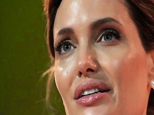 Φωτογραφία για A. JOLIE: Έφηβη και όπως δεν την έχετε ξαναδεί!