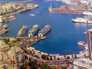 Φωτογραφία για Το Λιμάνι του Πειραιά πρέπει να παραμείνει στο δημόσιο...
