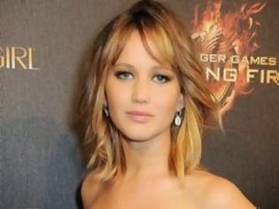 Φωτογραφία για Η Jennifer Lawrence έσπασε για πρώτη φορά τη σιωπή της και μίλησε για τις κλεμμένες φωτογραφίες της