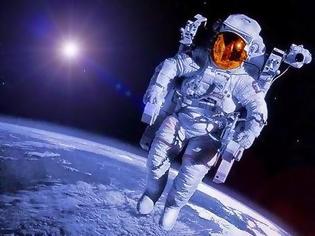 Φωτογραφία για Αυτό είναι το 13χρονο κορίτσι που θα ταξιδέψει στον Άρη - Έχει αφιερώσει όλη του τη ζωή στο να γίνει αστροναύτης [photos]