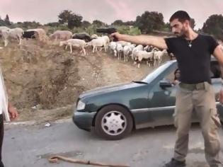 Φωτογραφία για Κρήτη: Ένα συγκλονιστικό βίντεο για τη χρήση όπλων... [video]