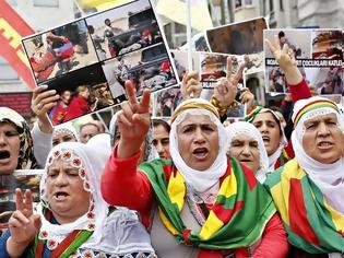 Φωτογραφία για Συνεχίζονται οι φιλοκουρδικές διαδηλώσεις στην Τουρκία