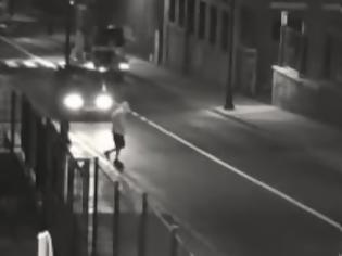 Φωτογραφία για ΠΡΟΣΟΧΗ: Δείτε με ποιον ΑΠΙΣΤΕΥΤΟ τρόπο κλέβουν τα αυτοκίνητα... [video]