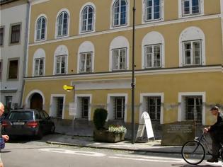 Φωτογραφία για Οι αυστριακές αρχές ψάχνουν ενοικιαστή για το σπίτι του Χίτλερ