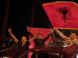 Φωτογραφία για Υποδοχή ηρώων από τους Αλβανούς στην Εθνική τους [video]