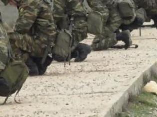 Φωτογραφία για Μετάθεση σε ΕΛΔΥΚ: Η στρατευμένη νεολαία μετατρέπεται σε μισθοφορικό ακούνητο-αγέλαστο Στρατιωτάκι