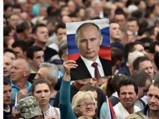 Φωτογραφία για Ο Πούτιν “τσάρος” σε παρέλαση στο Βελιγράδι