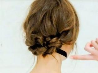 Φωτογραφία για Ένα εντυπωσιακό hairstyle με κορδέλα! [photos]