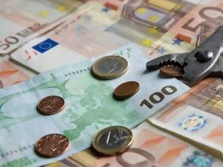 Φωτογραφία για Νέο μισθολόγιο: Στα 680 ευρώ ο βασικός μισθός στο Δημόσιο