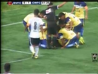 Φωτογραφία για ΒΙΝΤΕΟ ΣΟΚ: Ποδοσφαιριστής ΣΚΟΤΩΘΗΚΕ προσπαθώντας να μιμηθεί τον Κλοζέ... [video]