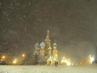 Φωτογραφία για Στα λευκά ντύθηκε η Μόσχα! [photos]