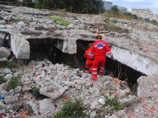 Φωτογραφία για Άσκηση εντοπισμού θύματος σε συντρίμμια από σεισμό πραγματοποίησε η Ελληνική Ομάδα Διάσωσης