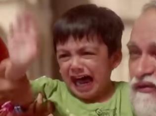 Φωτογραφία για Οι άντρες δεν κλαίνε: Το συγκλονιστικό βίντεο που πρέπει να δείτε... [video]
