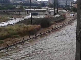 Φωτογραφία για Βίντεο-ντοκουμέντο: Δείτε πώς ξεκίνησε η θάλασσα βροχής