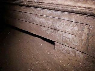 Φωτογραφία για Αμφίπολη: Στον τάφο είναι θαμμένος μεγάλος Βασιλιάς – Εύρημα που δείχνει Φίλιππο και Μέγα Αλέξανδρο