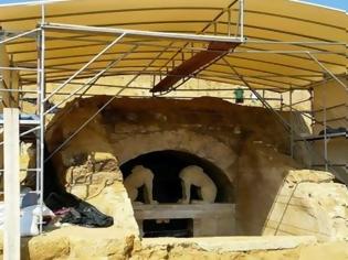 Φωτογραφία για Πότε θα είναι επισκέψιμος ο τάφος της Αμφίπολης;