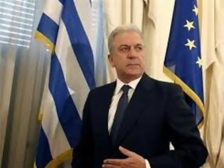 Φωτογραφία για Παραιτείται ο Δημήτρης Αβραμόπουλος...Ερχεται ανασχηματισμός