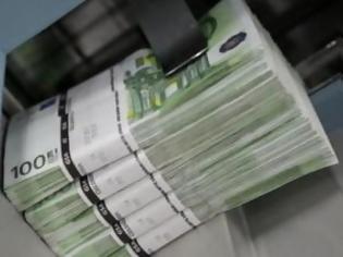 Φωτογραφία για Κρήτη: Υπάλληλος τράπεζας υπεξαίρεσε 400.000 ευρώ για χάρη του... έρωτα!
