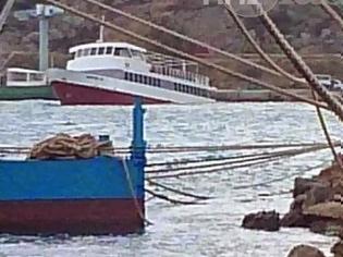 Φωτογραφία για Βυθίζεται επιβατηγό σκάφος στο λιμάνι της Κισάμου